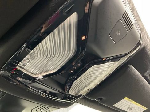 Used 2018 BMW M550i xDrive AWD/4WD image 24