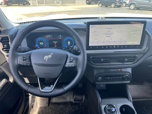 New 2026 Ford Bronco Sport Outer Banks AWD/4WD image 9