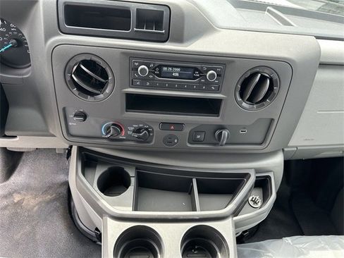 New 2024 Ford E-450 and Econoline 450 Super Duty w/ Power Windows & Locks Group image 15