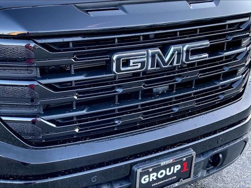 Used 2026 GMC Sierra 1500 Elevation w/ Elevation Premium Package AWD/4WD image 32