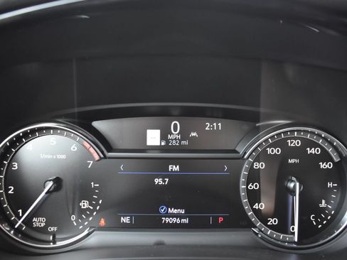 Used 2020 Cadillac XT6 Premium Luxury FWD image 18