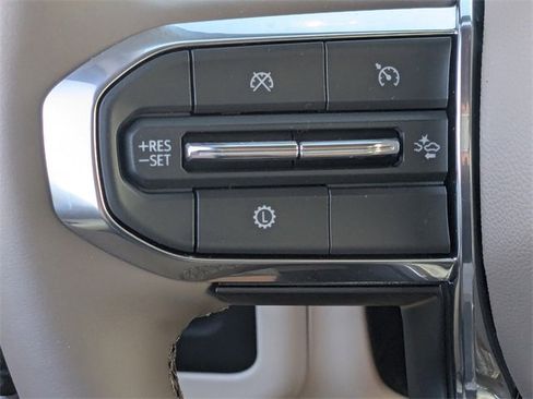 New 2026 GMC Yukon Denali w/ Sun & Power Step Package image 28