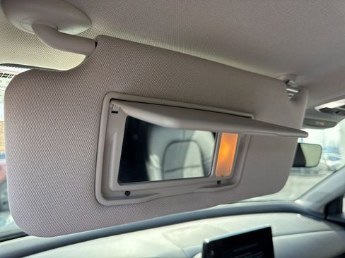 Used 2023 Honda HR-V EX-L image 28