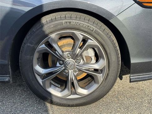 Certified 2023 Honda Accord EX image 6