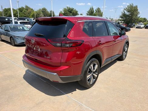 Used 2026 Nissan Rogue SL AWD/4WD image 5