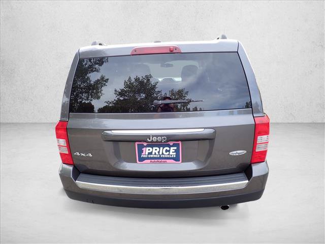 Used 2016 Jeep Patriot High Altitude AWD/4WD image 3