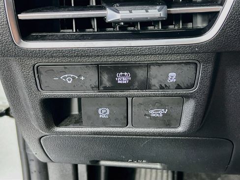 Used 2024 Hyundai Sonata Limited FWD image 10