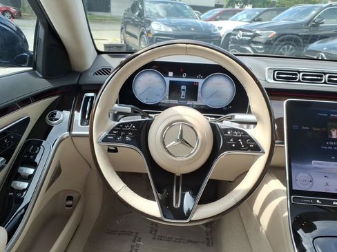 Used 2024 Mercedes-Benz S 580 4MATIC Sedan image 13