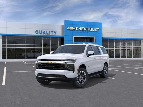 New 2026 Chevrolet Suburban LS RWD image 8