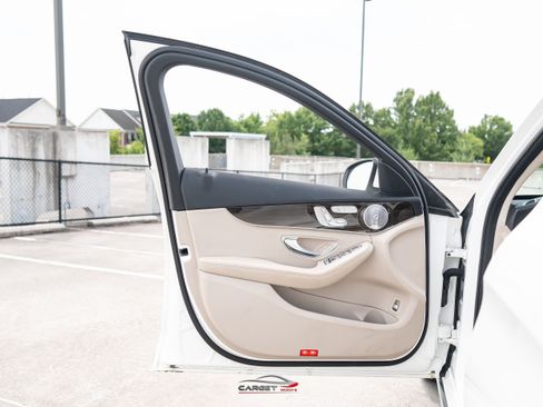 Used 2021 Mercedes-Benz C 300 Sedan w/ Premium Package image 35