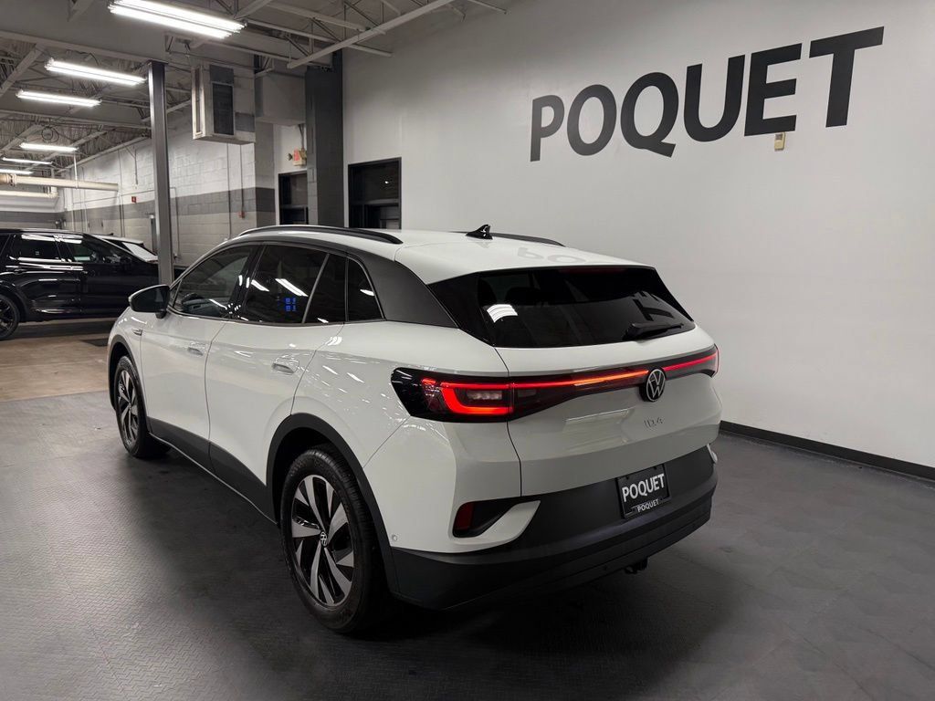 Used 2023 Volkswagen ID.4 Pro AWD/4WD image 6