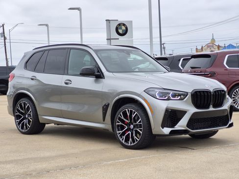 Used 2022 BMW X5 M w/ Competition Package 2 AWD/4WD image 3