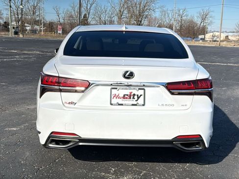 Used 2019 Lexus LS 500 500 Base w/ Accessory Package (Z2) image 6