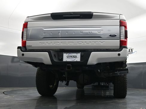 Used 2017 Ford F250 Platinum w/ Platinum Ultimate Package image 22