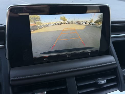 Used 2023 GMC Yukon XL SLE w/ Max Trailering Package RWD image 11