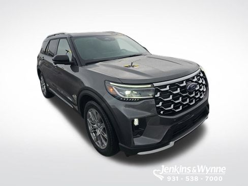 New 2026 Ford Explorer Platinum RWD image 4