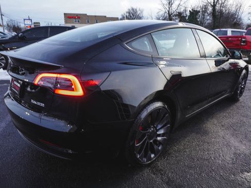 Used 2023 Tesla Model 3 Performance image 5