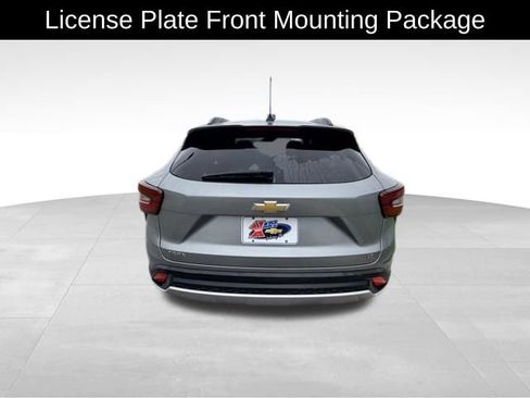 Certified 2024 Chevrolet Trax LT w/ Driver Confidence Package FWD image 6