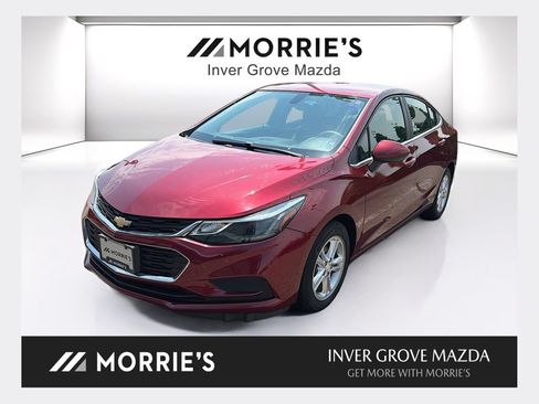 Used 2016 Chevrolet Cruze LT w/ Convenience Package FWD image 1
