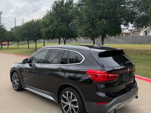 Used 2017 BMW X1 sDrive28i w/ Driving Assistance Package FWD image 5