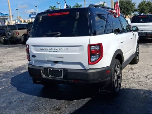 Used 2024 Ford Bronco Sport Outer Banks w/ Tech Package AWD/4WD image 4