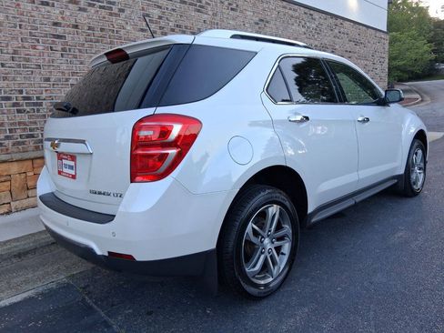 Used 2016 Chevrolet Equinox LTZ w/ Enhanced Convenience Package FWD image 3