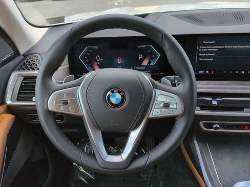 Used 2026 BMW X7 xDrive40i AWD/4WD image 24