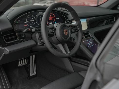 Certified 2025 Porsche Taycan 4S AWD/4WD image 4