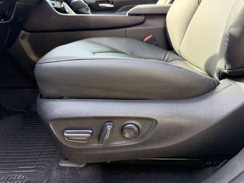 Certified 2024 Toyota Grand Highlander AWD Hybrid image 15