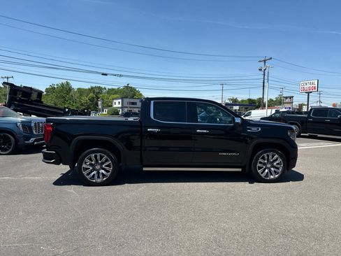 Used 2023 GMC Sierra 1500 Denali w/ Denali Reserve Package AWD/4WD image 6