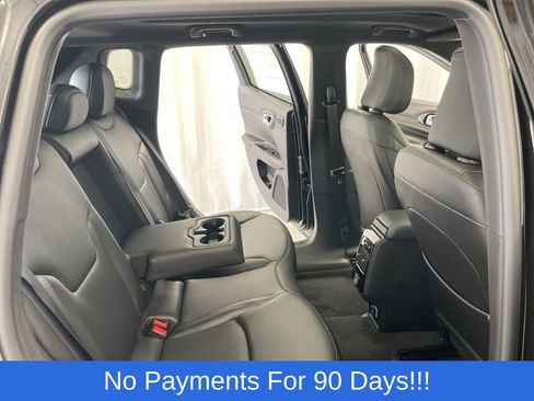 New 2025 Jeep Compass Limited w/ Sun & Sound Group image 29