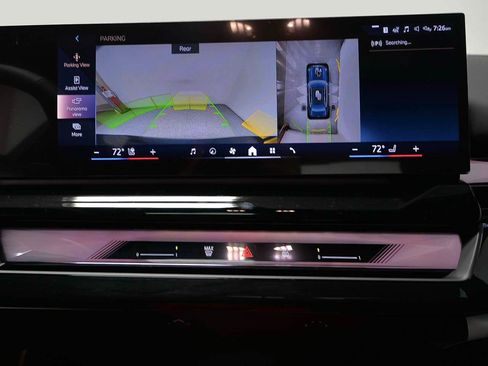 Used 2026 BMW 530i w/ Premium Package RWD image 15