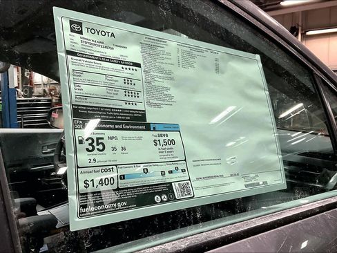 New 2026 Toyota Sienna XLE image 19