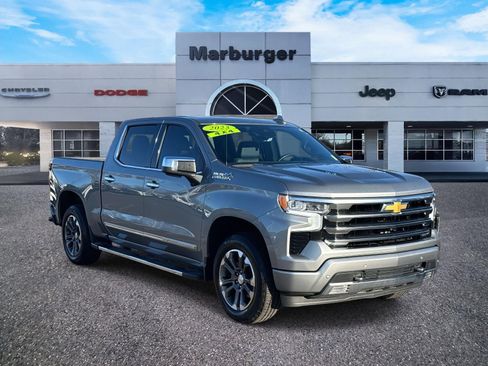 Used 2023 Chevrolet Silverado 1500 High Country w/ Technology Package image 1