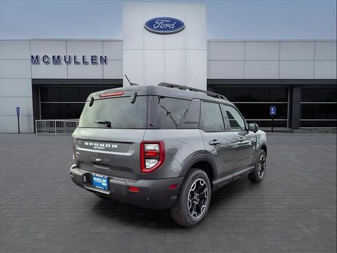 New 2025 Ford Bronco Sport Outer Banks w/ Outer Banks Tech Package+ AWD/4WD image 12