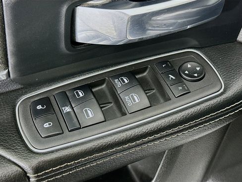 Used 2022 RAM 2500 Laramie AWD/4WD image 15