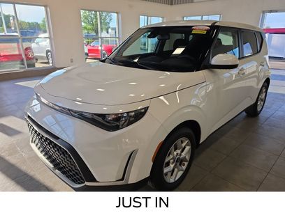 Used 2024 Kia Soul LX w/ Option Group 015