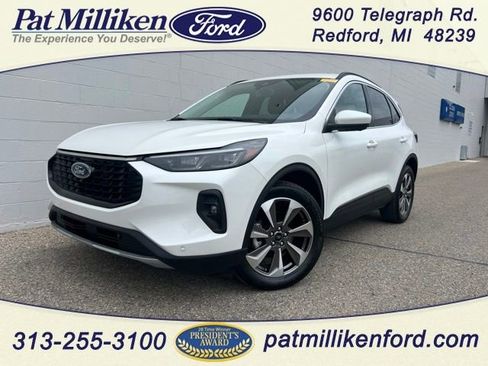 Certified 2024 Ford Escape Platinum AWD/4WD image 1