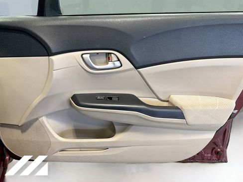 Used 2012 Honda Civic LX image 29