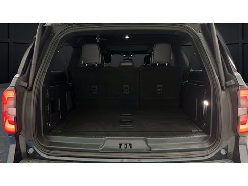 Used 2023 Ford Expedition Max Limited AWD/4WD image 27