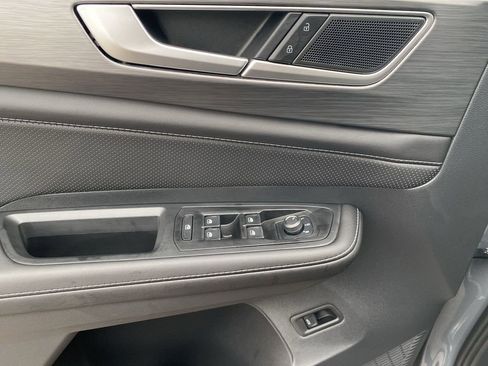 New 2026 Volkswagen Atlas Cross Sport SE image 17