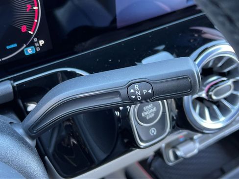 Certified 2025 Mercedes-Benz GLA 250 4MATIC image 20