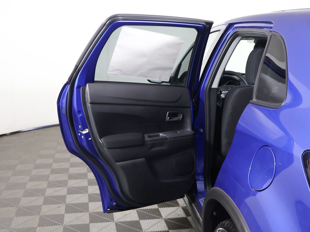 New 2027 Mitsubishi Outlander Sport ES AWD/4WD image 17