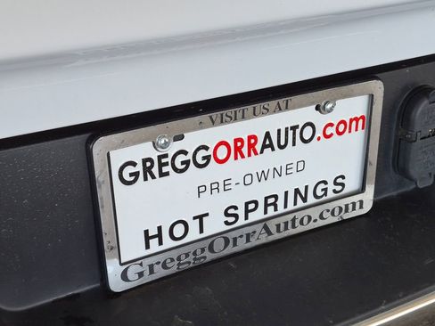 Used 2022 RAM 1500 Laramie AWD/4WD image 16