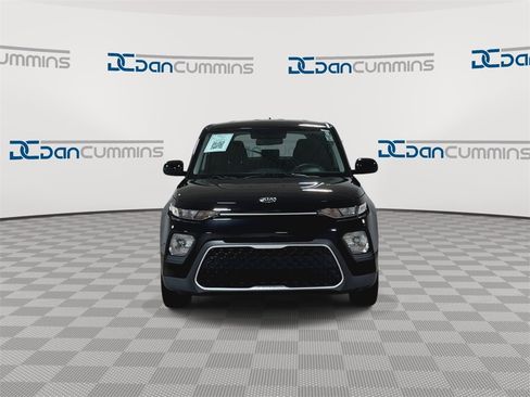 Used 2021 Kia Soul LX image 3