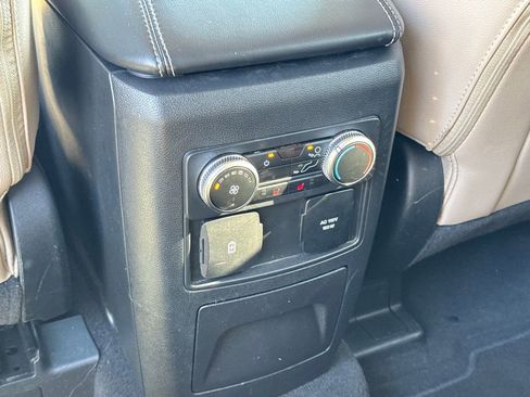 Used 2023 Ford Explorer Limited w/ Equipment Group 301A image 16