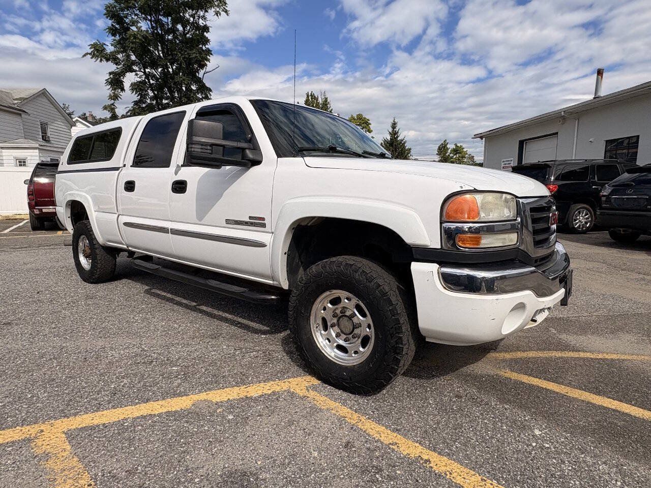 Used 2006 GMC Sierra 2500 SLT w/ Heavy-Duty Power Package AWD/4WD image 7