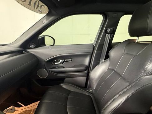 Used 2018 Land Rover Range Rover Evoque SE Premium AWD/4WD image 23