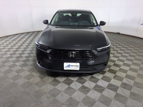 Certified 2025 Honda Accord SE image 20