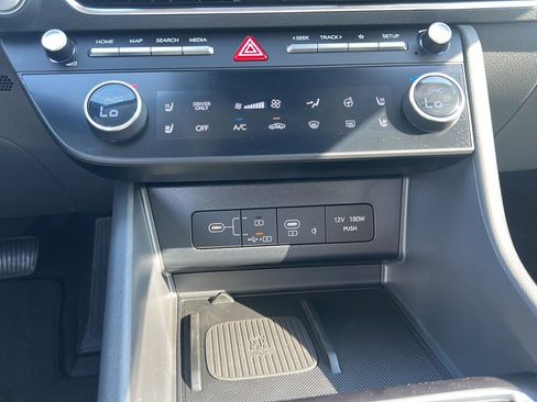 Certified 2025 Hyundai Sonata Limited FWD image 20